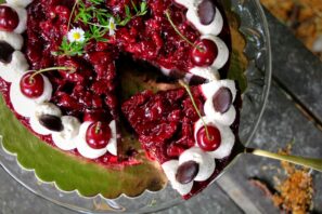 Rolovaný dort s višněmi à la Schwarzwald